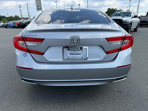 Lunar Silver Metallic 2019 Honda Accord EX-L