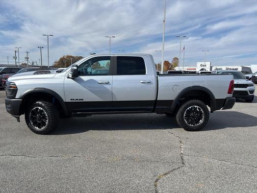 2026 RAM 2500 Rebel/Power Wagon