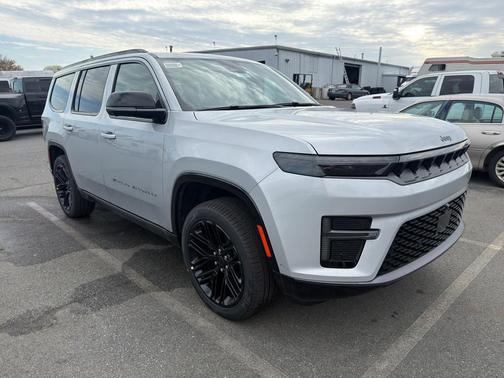 2026 Jeep Grand Wagoneer LIMITED