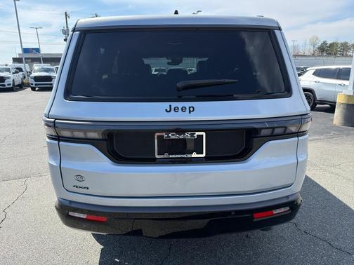 2026 Jeep Grand Wagoneer Limited