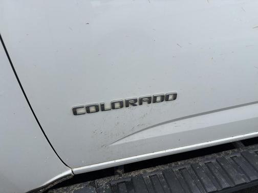 Summit White 2020 Chevrolet Colorado WT