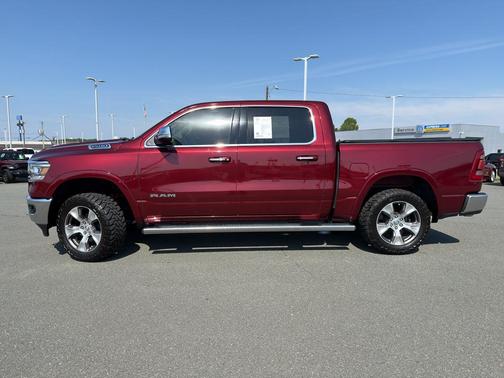Delmonico Red Pearlcoat 2021 RAM 1500 Laramie