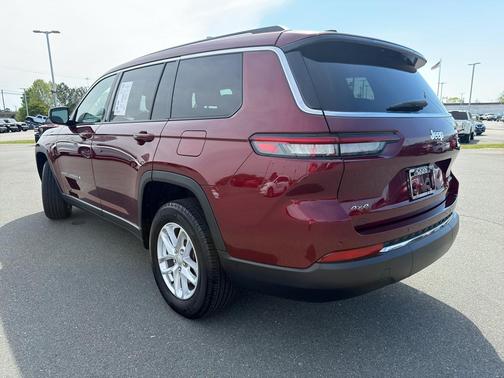 2024 Jeep Grand Cherokee L Laredo