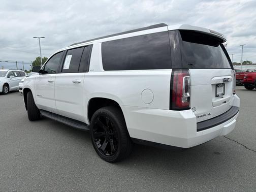 White Frost Tri-Coat 2019 GMC Yukon XL SLT