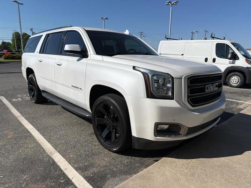 White Frost Tri-Coat 2019 GMC Yukon XL SLT