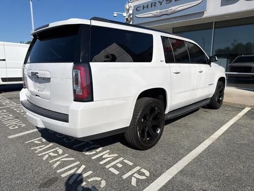 White Frost Tri-Coat 2019 GMC Yukon XL SLT