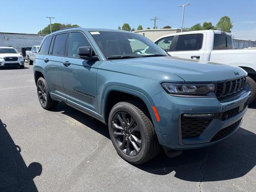 Steel Blue 2026 Jeep Grand Cherokee Limited