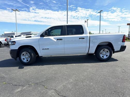 Bright White Clearcoat 2026 RAM 1500 Tradesman
