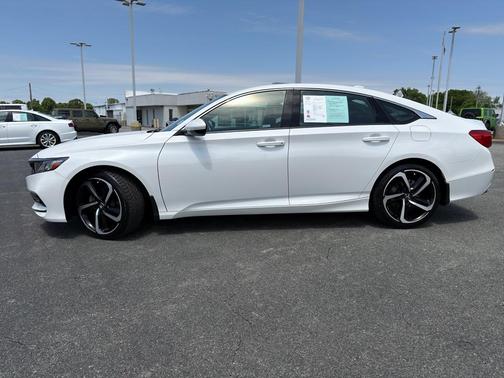 Platinum White Pearl 2019 Honda Accord Sport