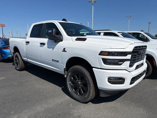 Bright White Clearcoat 2026 RAM 2500 Big Horn