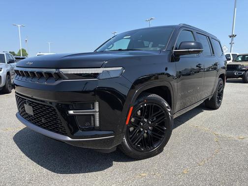 Gloss Black 2026 Jeep Grand Wagoneer LIMITED