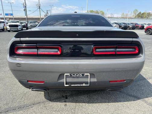 Destroyer Gray Clearcoat 2023 Dodge Challenger R/T