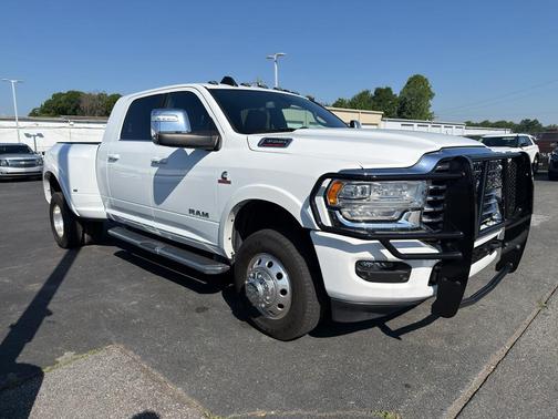 Bright White Clearcoat 2023 RAM 3500 Longhorn