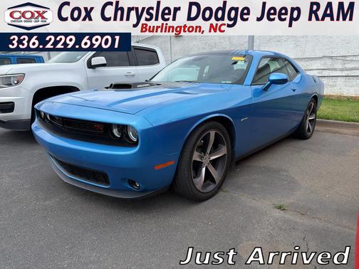 B5 Blue Pearlcoat 2016 Dodge Challenger R/T