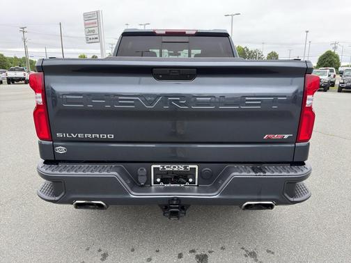 Shadow Gray Metallic 2020 Chevrolet Silverado 1500 RST