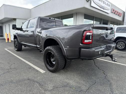 Granite Crystal Clearcoat Metallic 2024 RAM 3500 Limited
