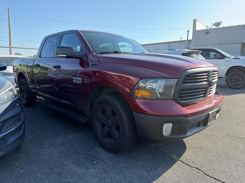 Delmonico Red Pearlcoat 2017 RAM 1500 Big Horn