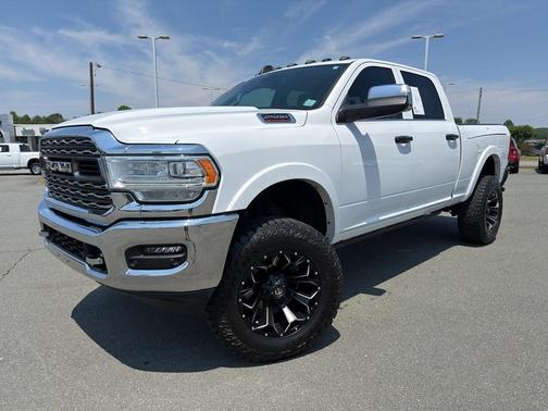 Bright White Clearcoat 2020 RAM 2500 Limited
