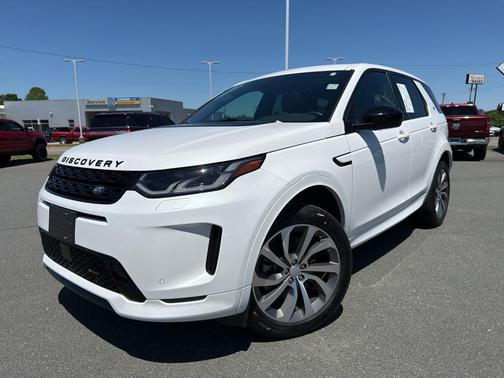 Ostuni Pearl White 2023 Land Rover Discovery Sport R-Dynamic S