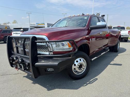 Delmonico Red Pearlcoat 2018 RAM 3500 Laramie
