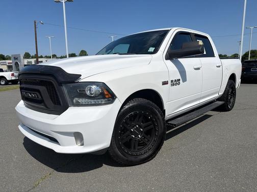 Bright White Clearcoat 2014 RAM 1500 Sport