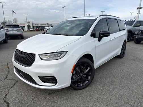 2026 Chrysler Pacifica Limited