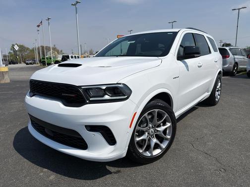White Knuckle Clearcoat 2026 Dodge Durango GT HEMI V8