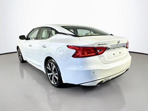 Pearl White 2016 Nissan Maxima 3.5 SV