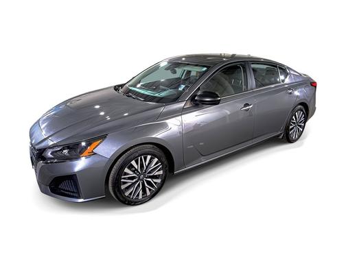 Gun Metallic 2025 Nissan Altima SV FWD