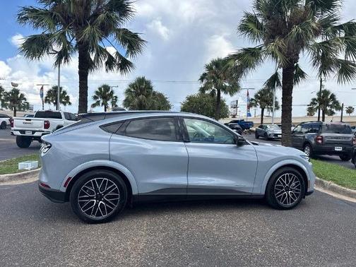 GLACIER GRAY MET TRI-COAT 2025 Ford Mustang Mach-E PREMIUM