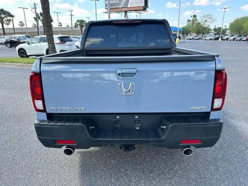 2022 Honda Ridgeline BLACK EDITION