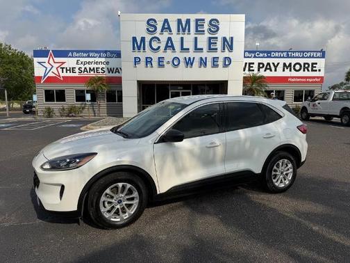 STAR WHITE METALLIC TRI-COA 2022 Ford Escape SE