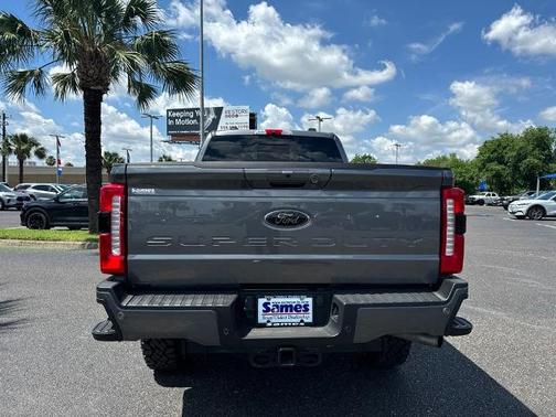 CARBONIZED GRAY 2025 Ford F-250 LARIAT