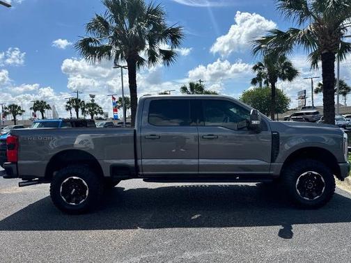 CARBONIZED GRAY 2025 Ford F-250 LARIAT