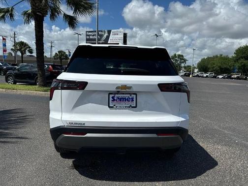 Summit White 2026 Chevrolet Equinox LT