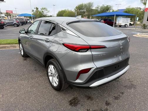Moonstone Gray Metallic 2025 Buick Envista PREFERRED