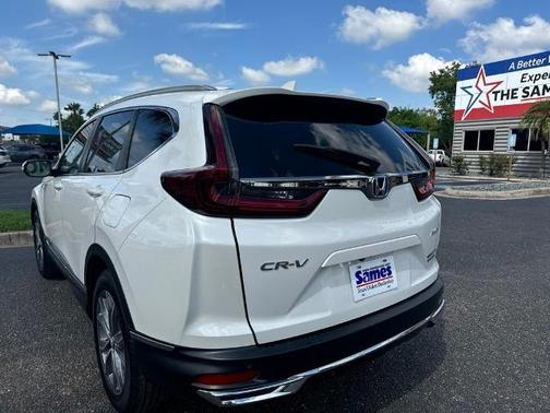 Platinum White Pearl 2022 Honda CR-V TOURING