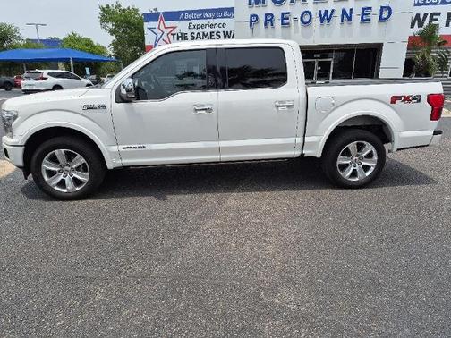 WHITE PLATINUM METALLIC TC 2019 Ford F-150 PLATINUM