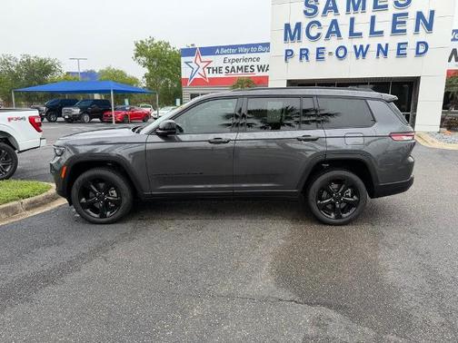 Metallic 2025 Jeep Grand Cherokee LIMITED