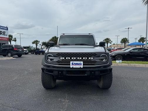 ICONIC SILVER METALLIC 2024 Ford Bronco BADLANDS
