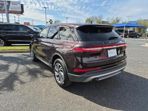 2023 Lincoln Corsair STANDARD