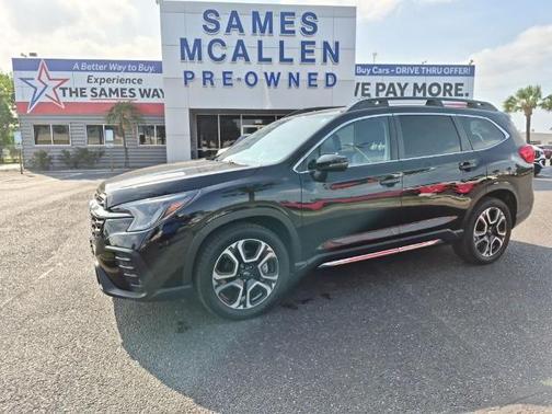 Crystal Black Silica 2023 Subaru Ascent LIMITED 7-PASSENGER