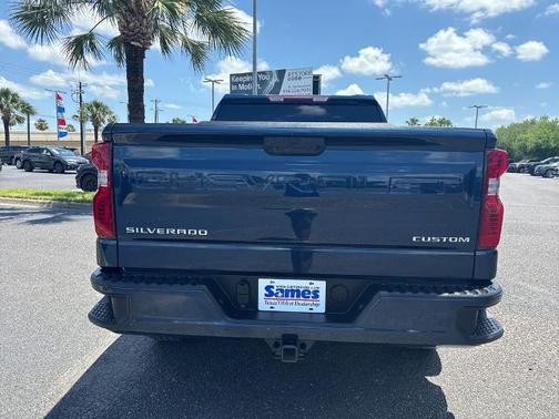 White 2023 Chevrolet Silverado 1500 CUSTOM