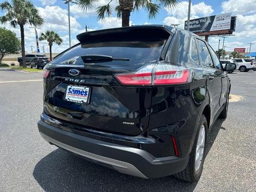 AGATE BLACK METALLIC 2024 Ford Edge SEL