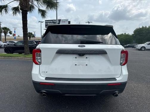 STAR WHITE MET TRI-COAT 2021 Ford Explorer XLT