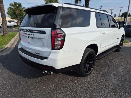 Summit White 2024 Chevrolet Suburban RST