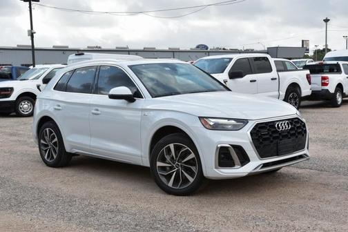 2022 Audi Q5 45 S line quattro Premium