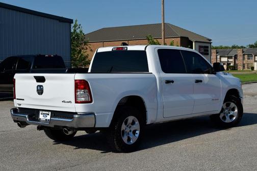 Bright White Clearcoat 2024 RAM 1500 Big Horn/Lone Star