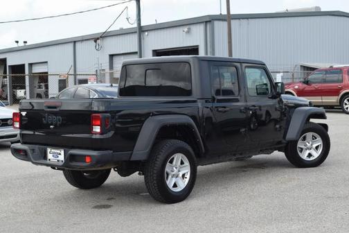 2023 Jeep Gladiator Sport