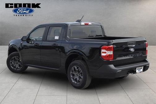 Shadow Black 2026 Ford Maverick XLT